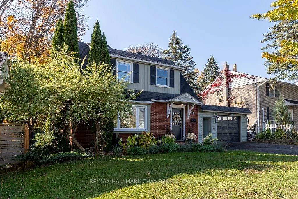 63, Napier, Codrington, Barrie