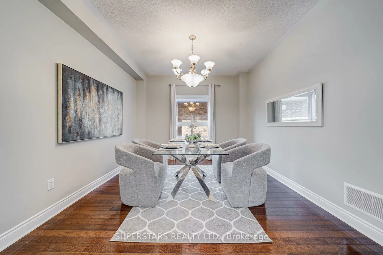46, Majesty, Innis-Shore, Barrie