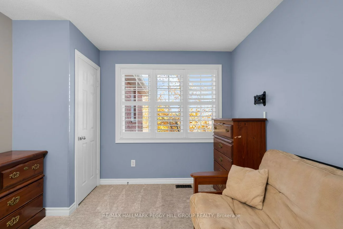95, Madelaine, Painswick South, Barrie