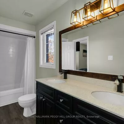95, Madelaine, Painswick South, Barrie
