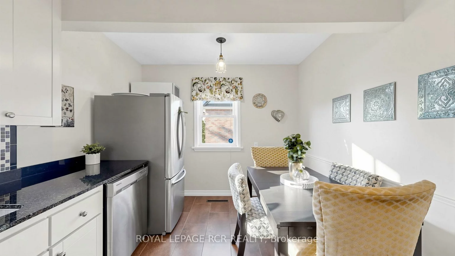 26, Newton, Wellington, Barrie