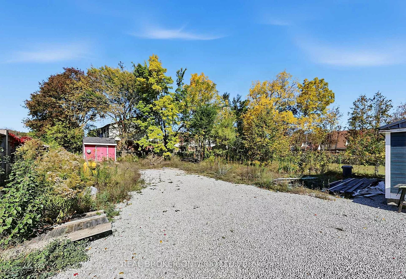 42, Donald, Queen's Park, Barrie