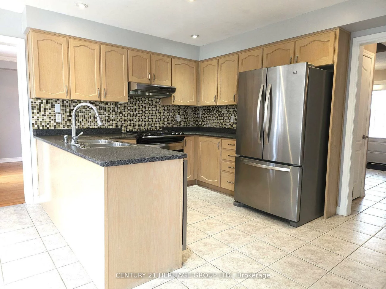 161, Metcalfe, Bradford, Bradford West Gwillimbury