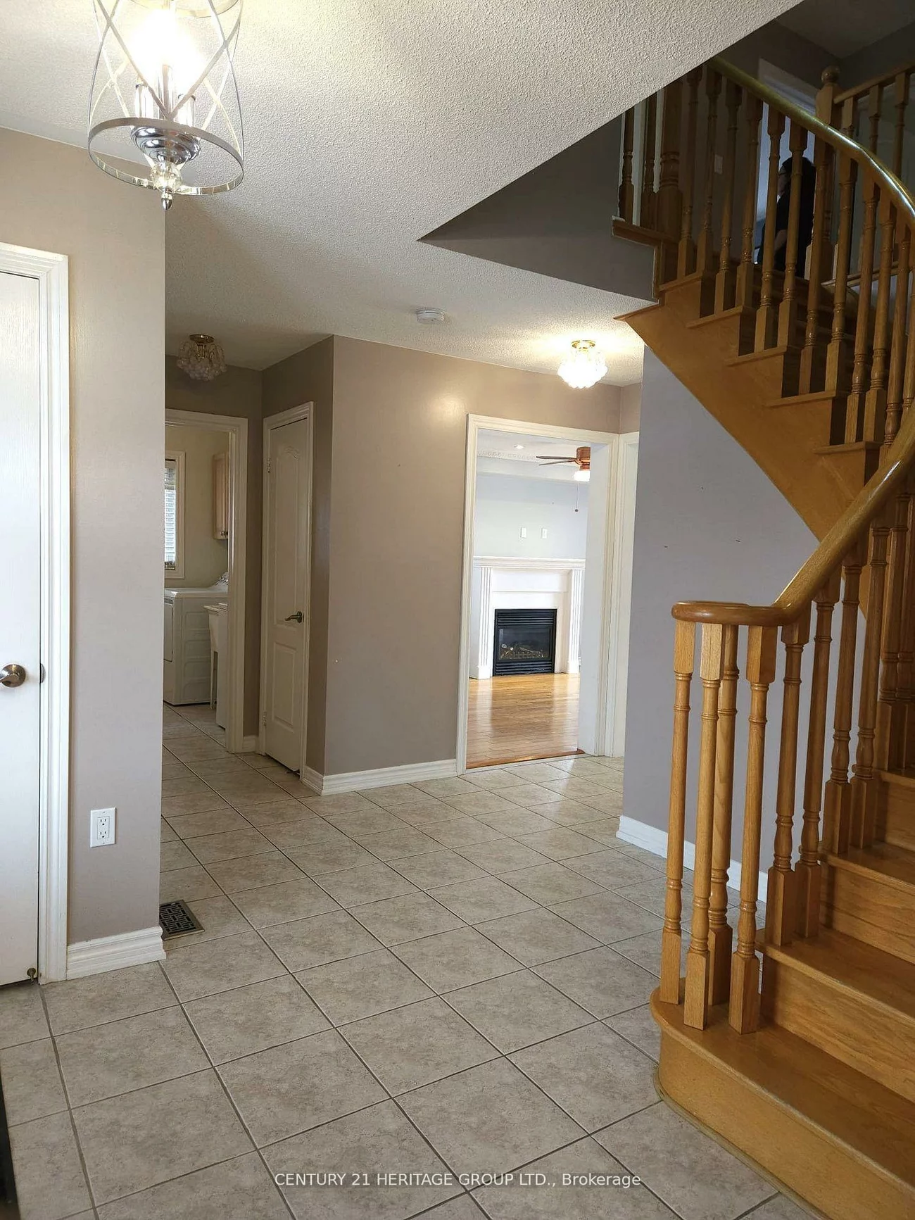 161, Metcalfe, Bradford, Bradford West Gwillimbury