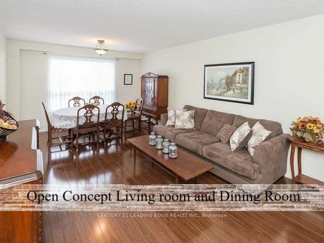 223, Walker, Bradford, Bradford West Gwillimbury