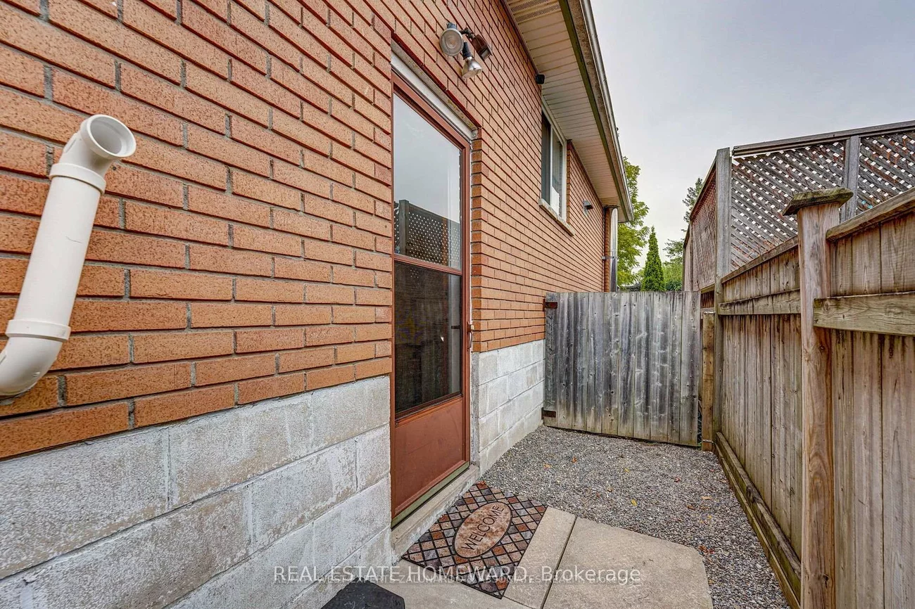 77, Toronto, Bradford, Bradford West Gwillimbury