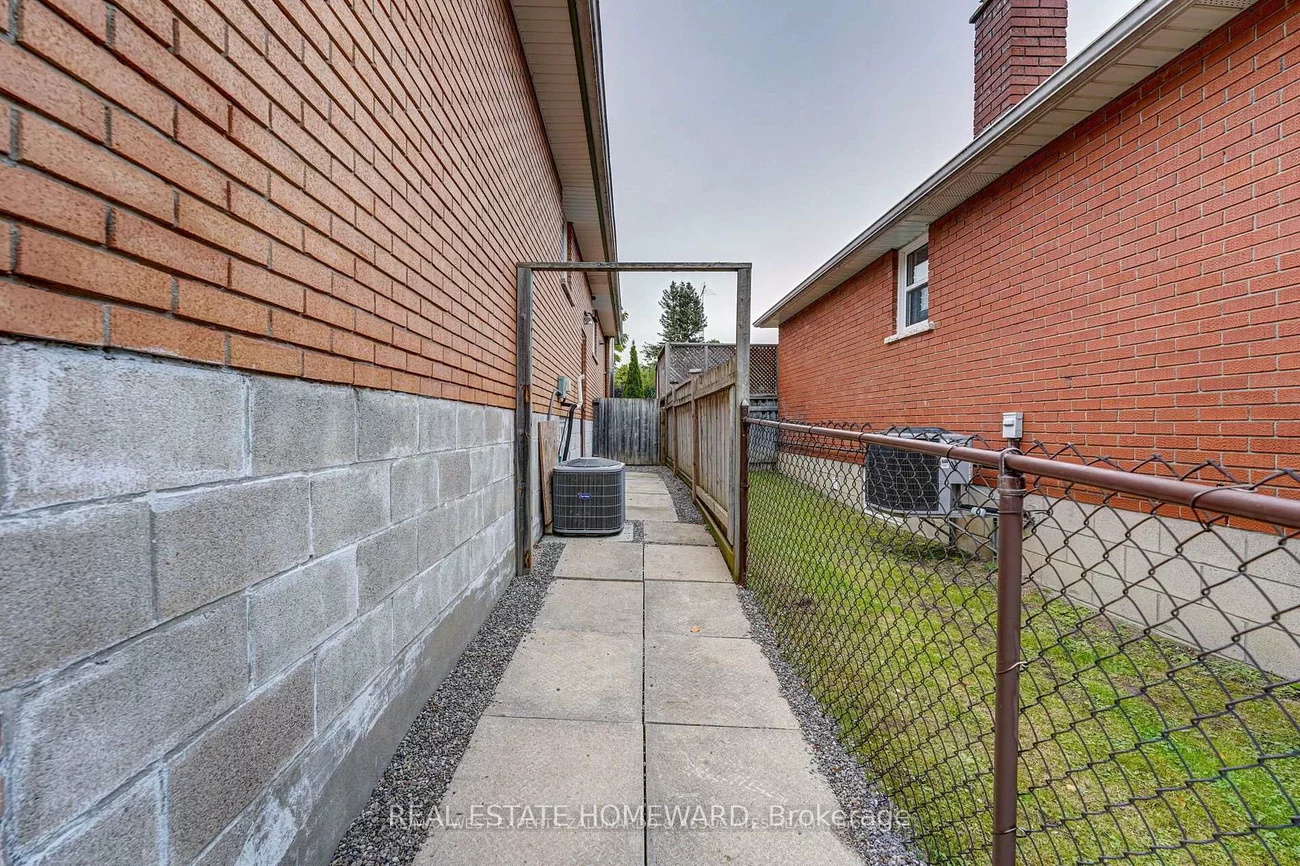 77, Toronto, Bradford, Bradford West Gwillimbury