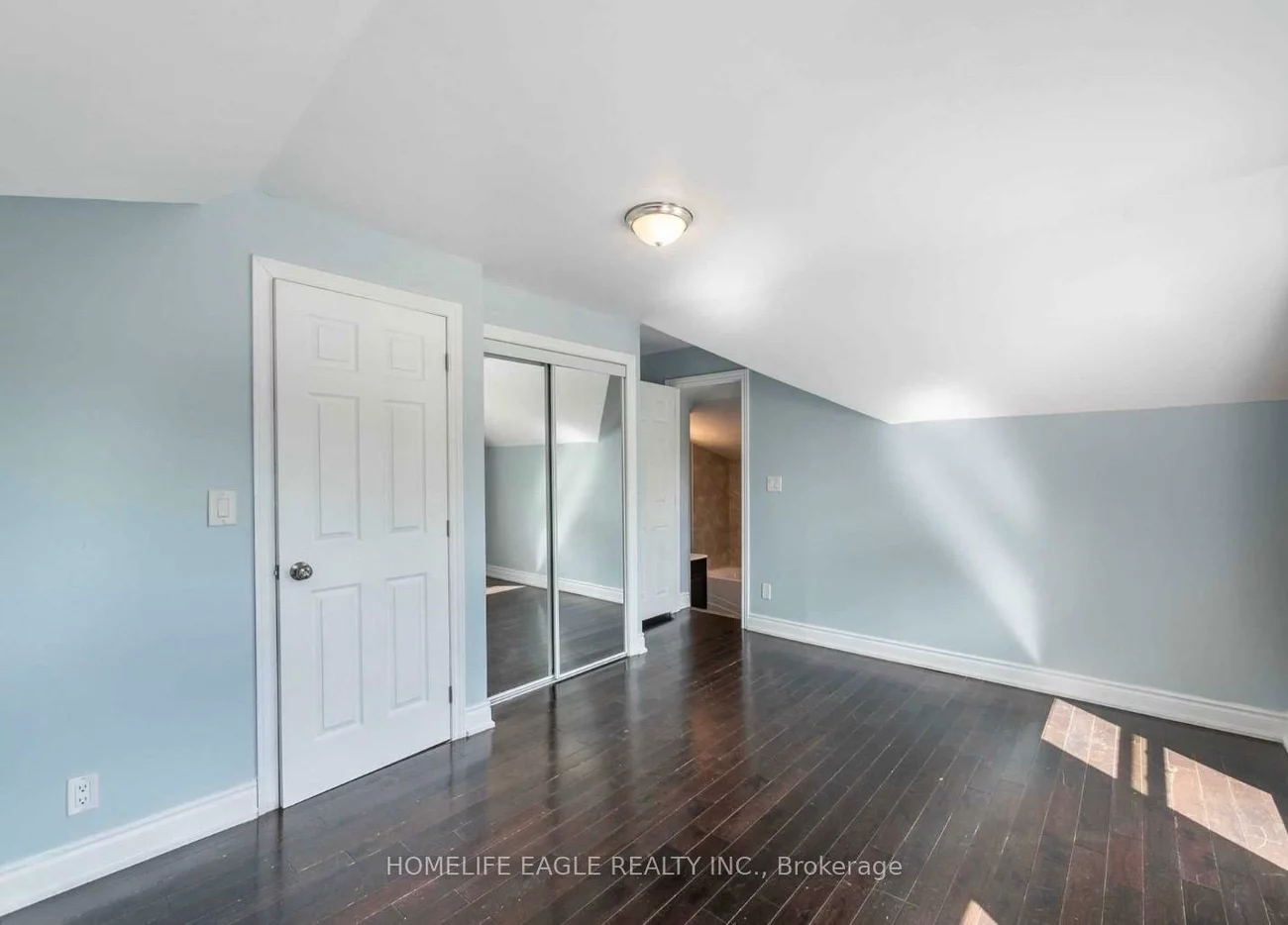 87, Simcoe, Bradford, Bradford West Gwillimbury