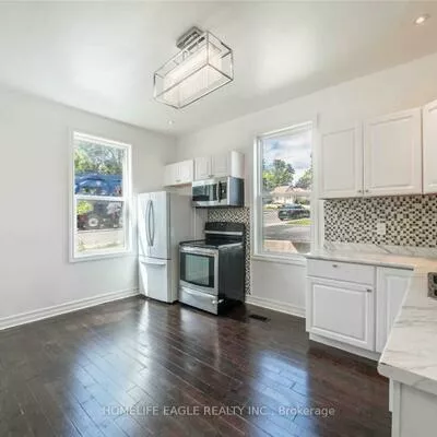 87, Simcoe, Bradford, Bradford West Gwillimbury