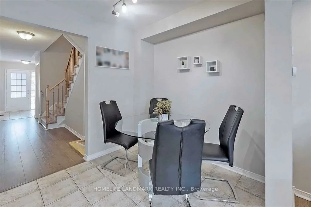 225, Orr, Bradford, Bradford West Gwillimbury