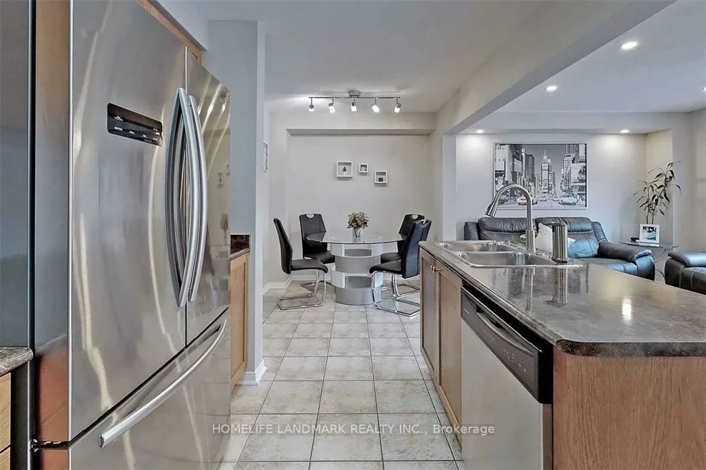 225, Orr, Bradford, Bradford West Gwillimbury