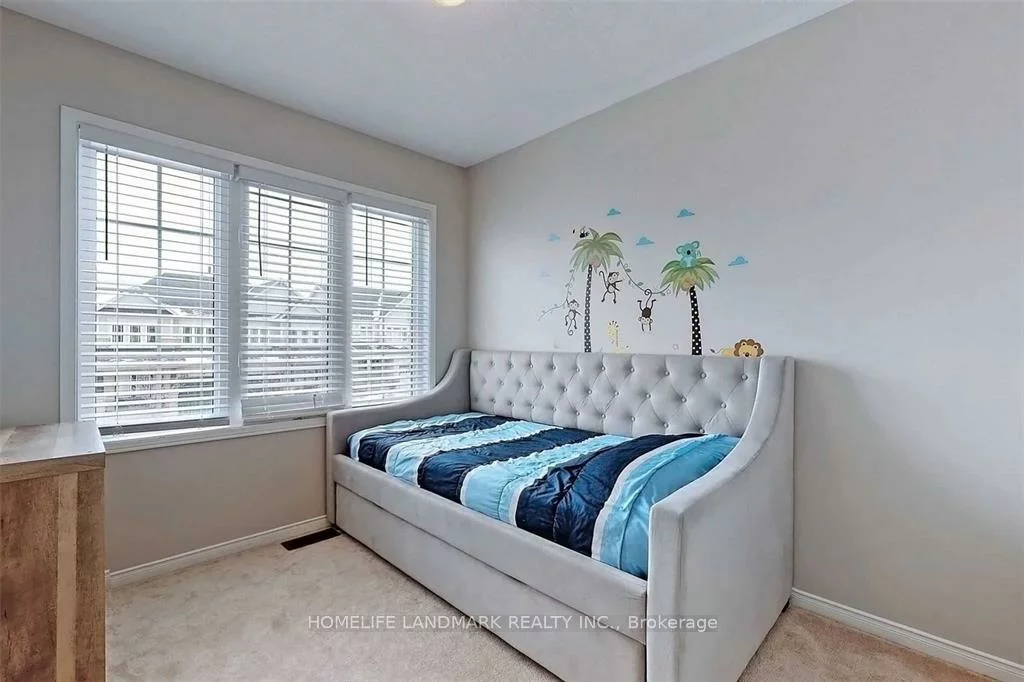 225, Orr, Bradford, Bradford West Gwillimbury