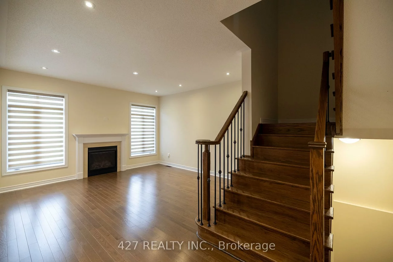 60, Barrow, Bradford, Bradford West Gwillimbury