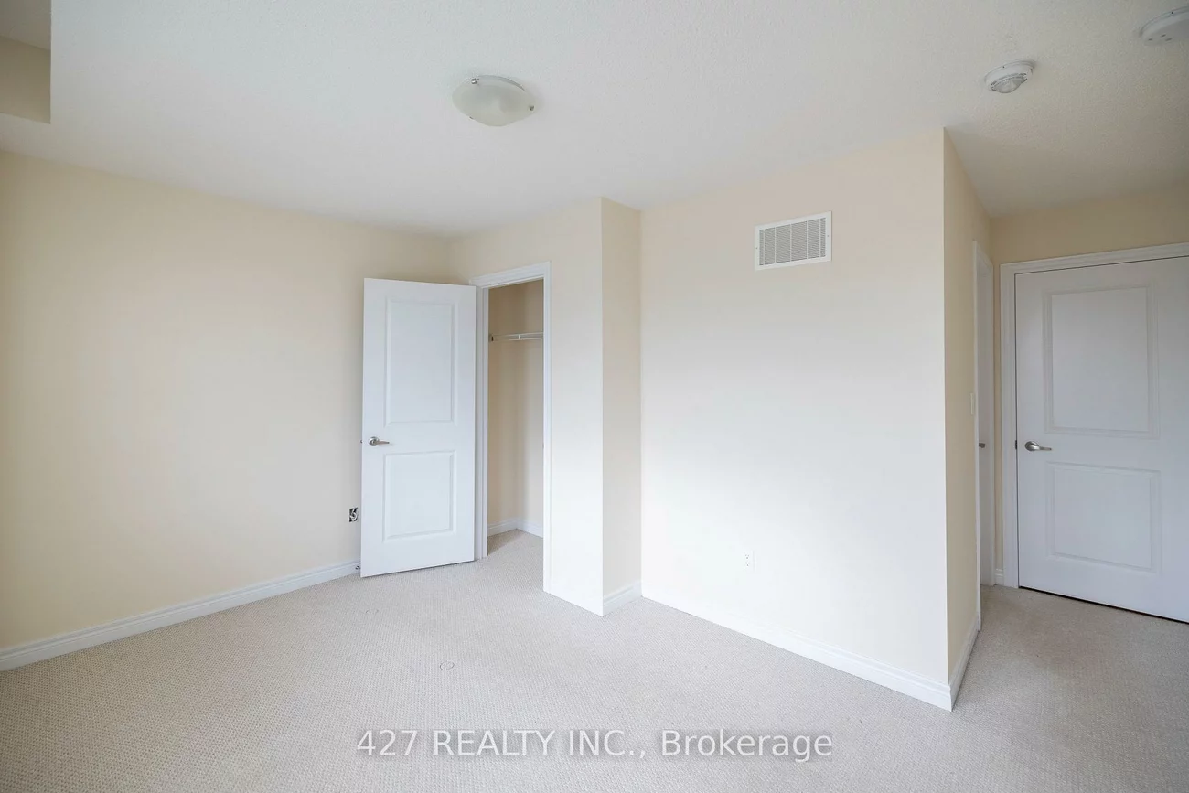 60, Barrow, Bradford, Bradford West Gwillimbury