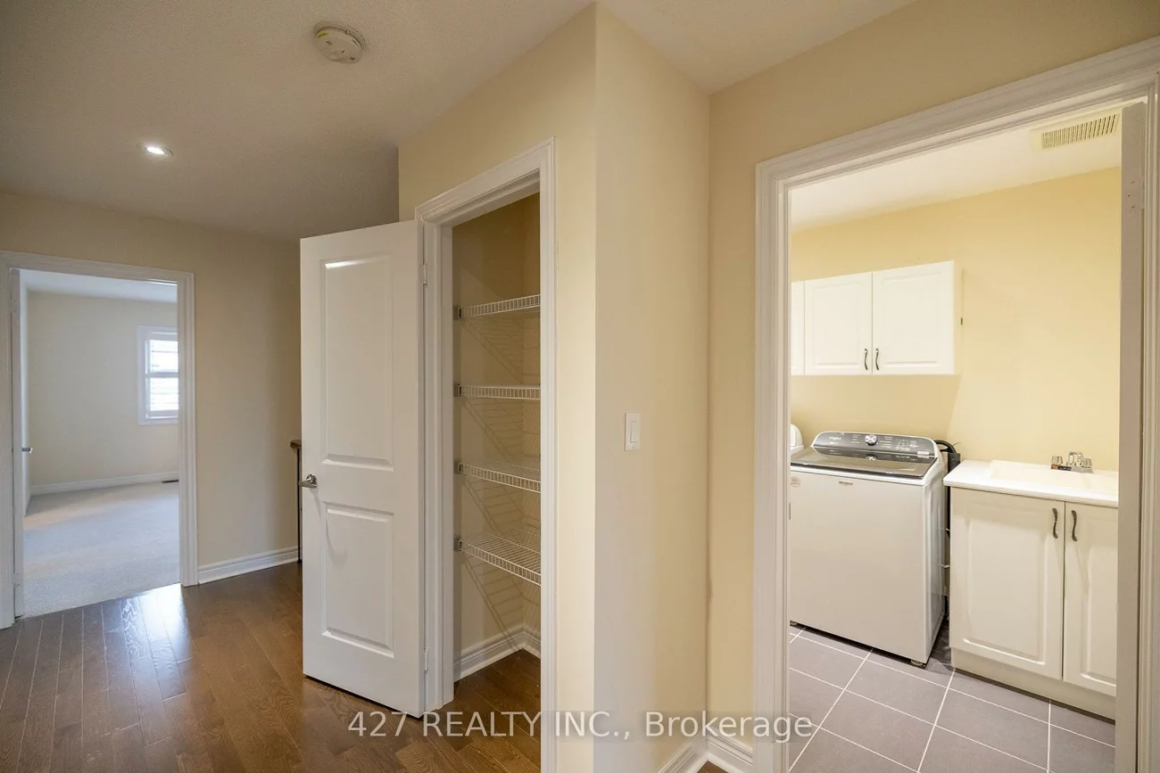 60, Barrow, Bradford, Bradford West Gwillimbury