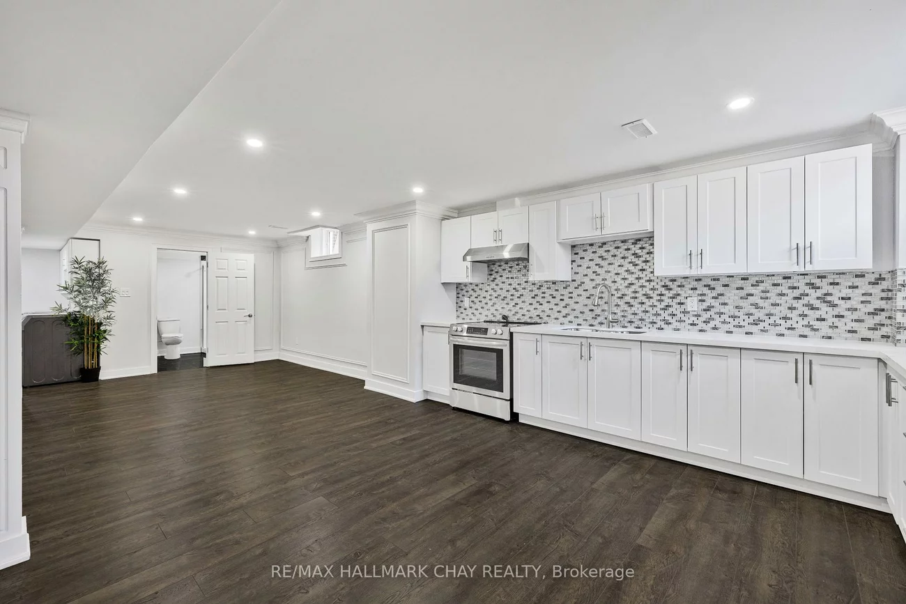 23, Tyndall, Bradford, Bradford West Gwillimbury