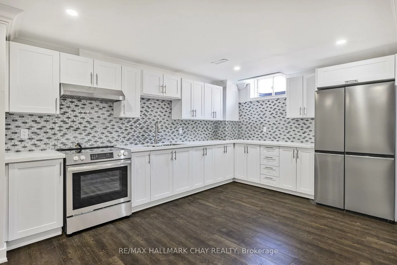 23, Tyndall, Bradford, Bradford West Gwillimbury