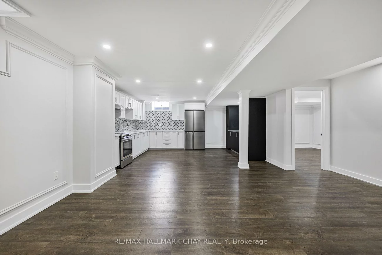 23, Tyndall, Bradford, Bradford West Gwillimbury