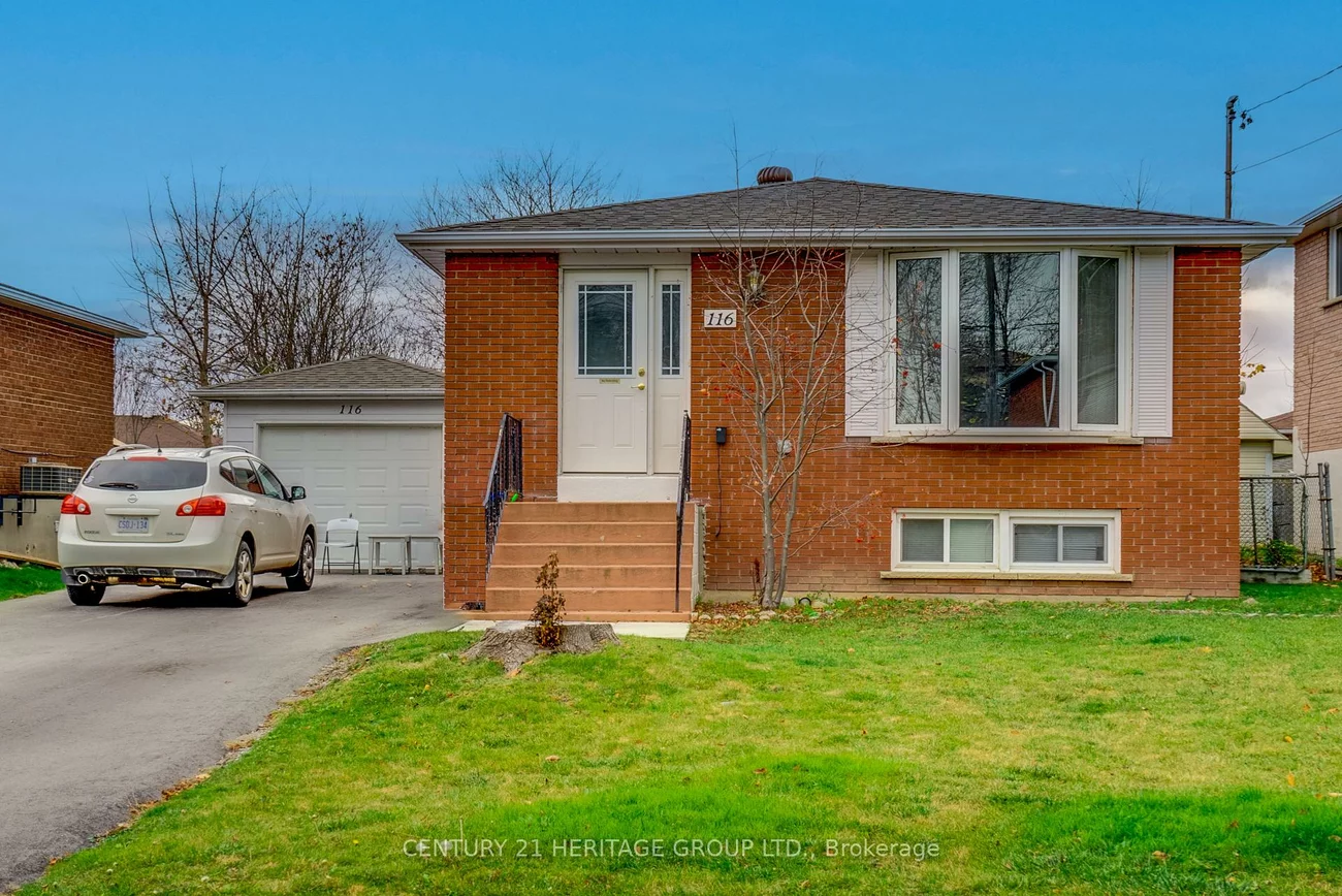 116, Luxury, Bradford, Bradford West Gwillimbury