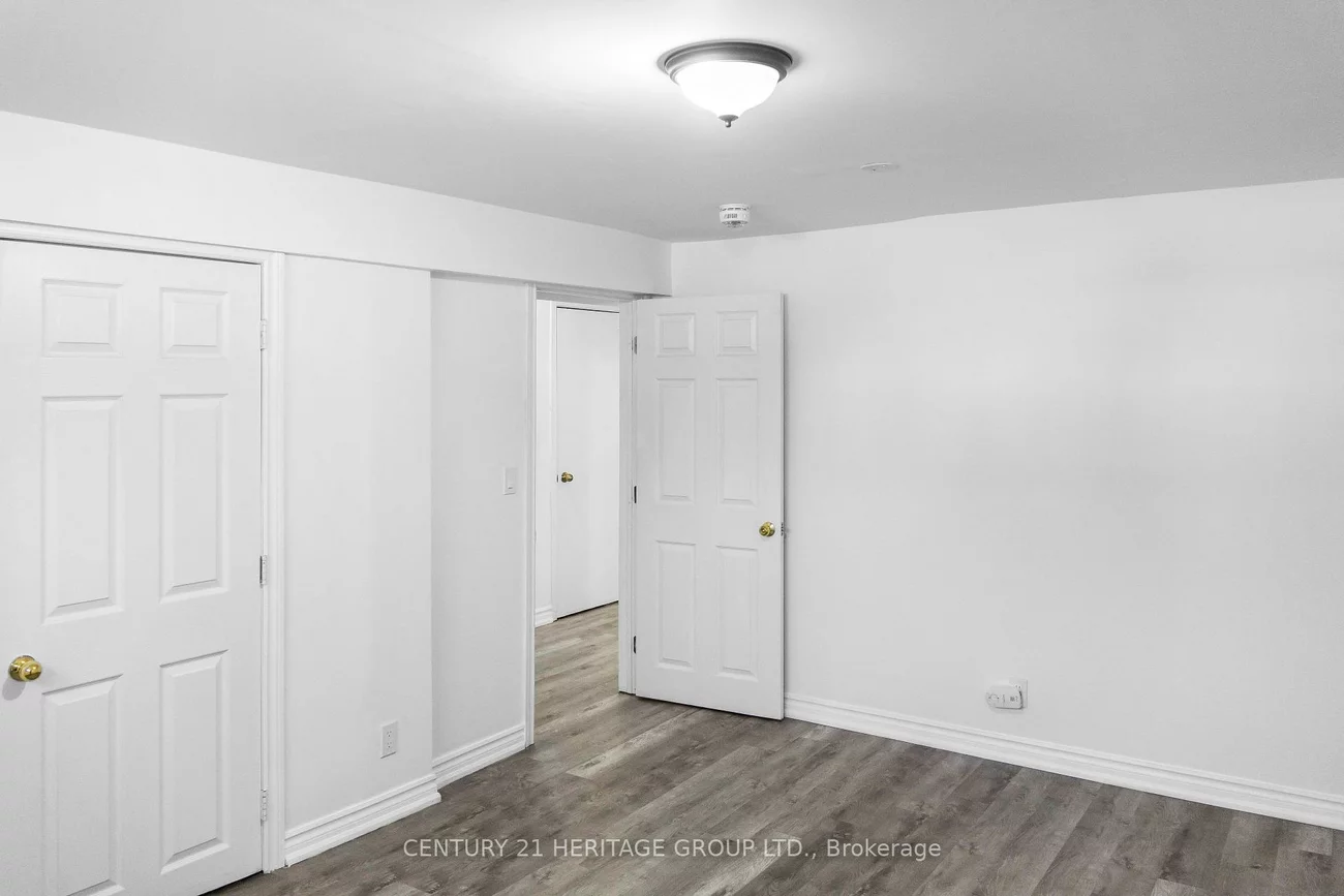116, Luxury, Bradford, Bradford West Gwillimbury