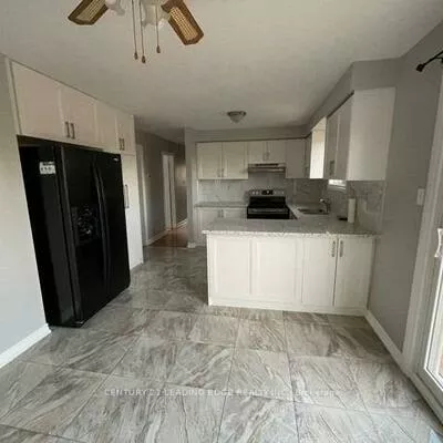 438, Colborne, Bradford, Bradford West Gwillimbury