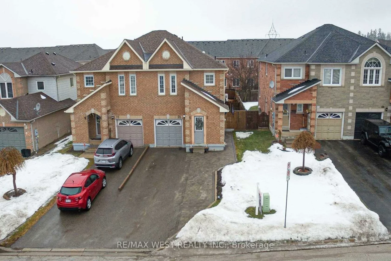 70, Breeze, Bradford, Bradford West Gwillimbury