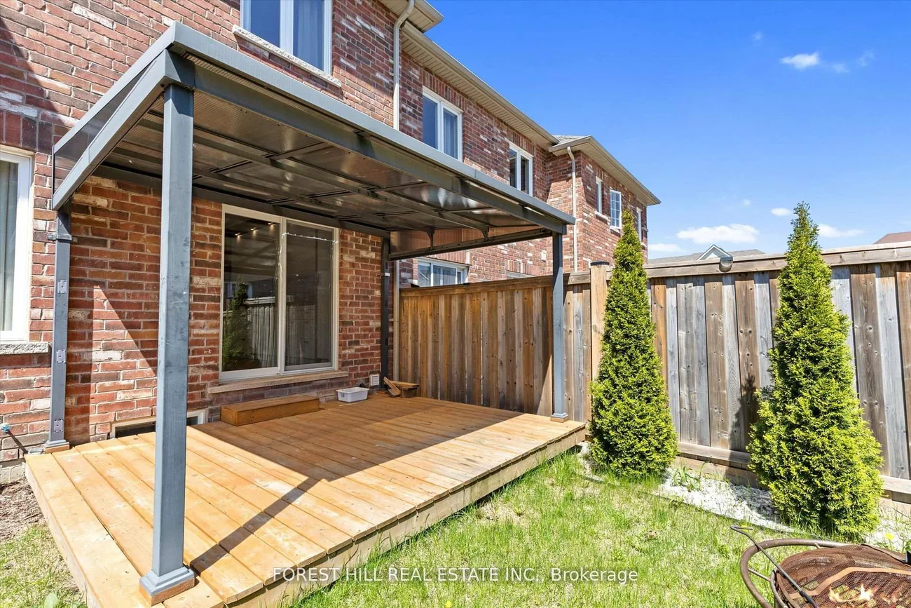 52, Luisa, Bradford, Bradford West Gwillimbury