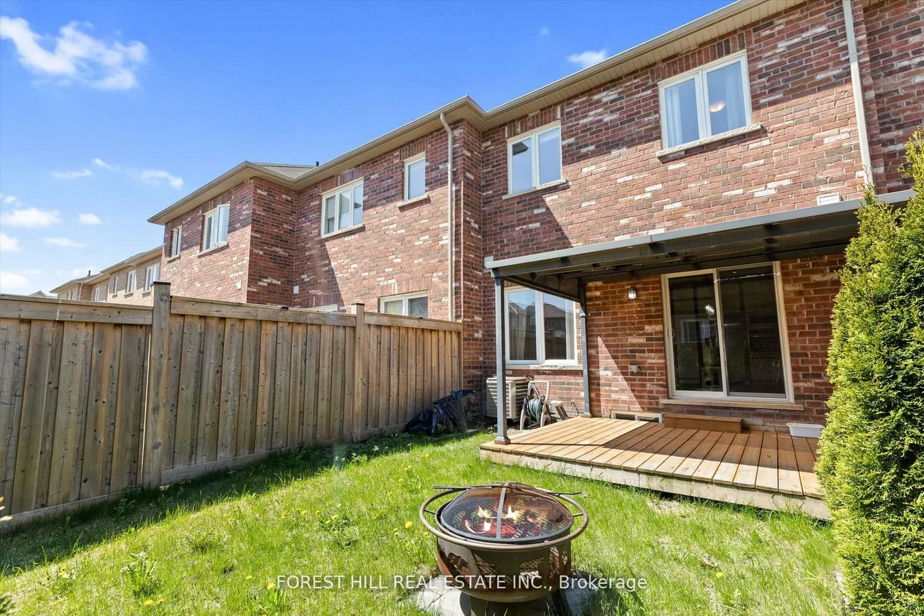 52, Luisa, Bradford, Bradford West Gwillimbury