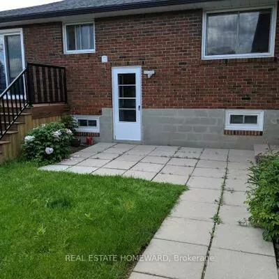 76, Luxury, Bradford, Bradford West Gwillimbury