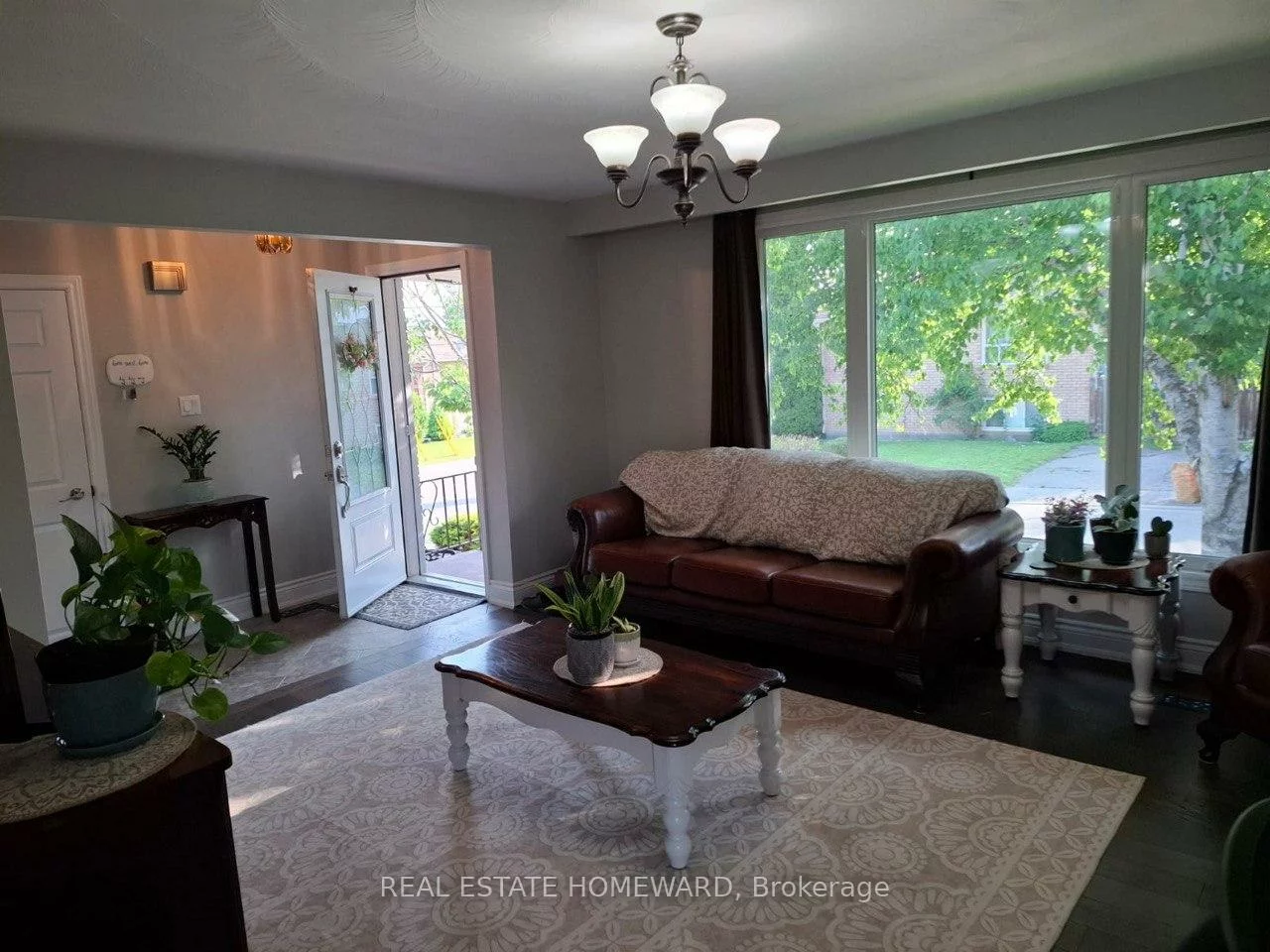 77, Toronto, Bradford, Bradford West Gwillimbury