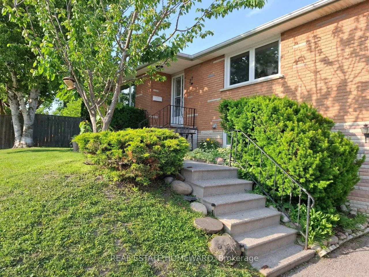 77, Toronto, Bradford, Bradford West Gwillimbury
