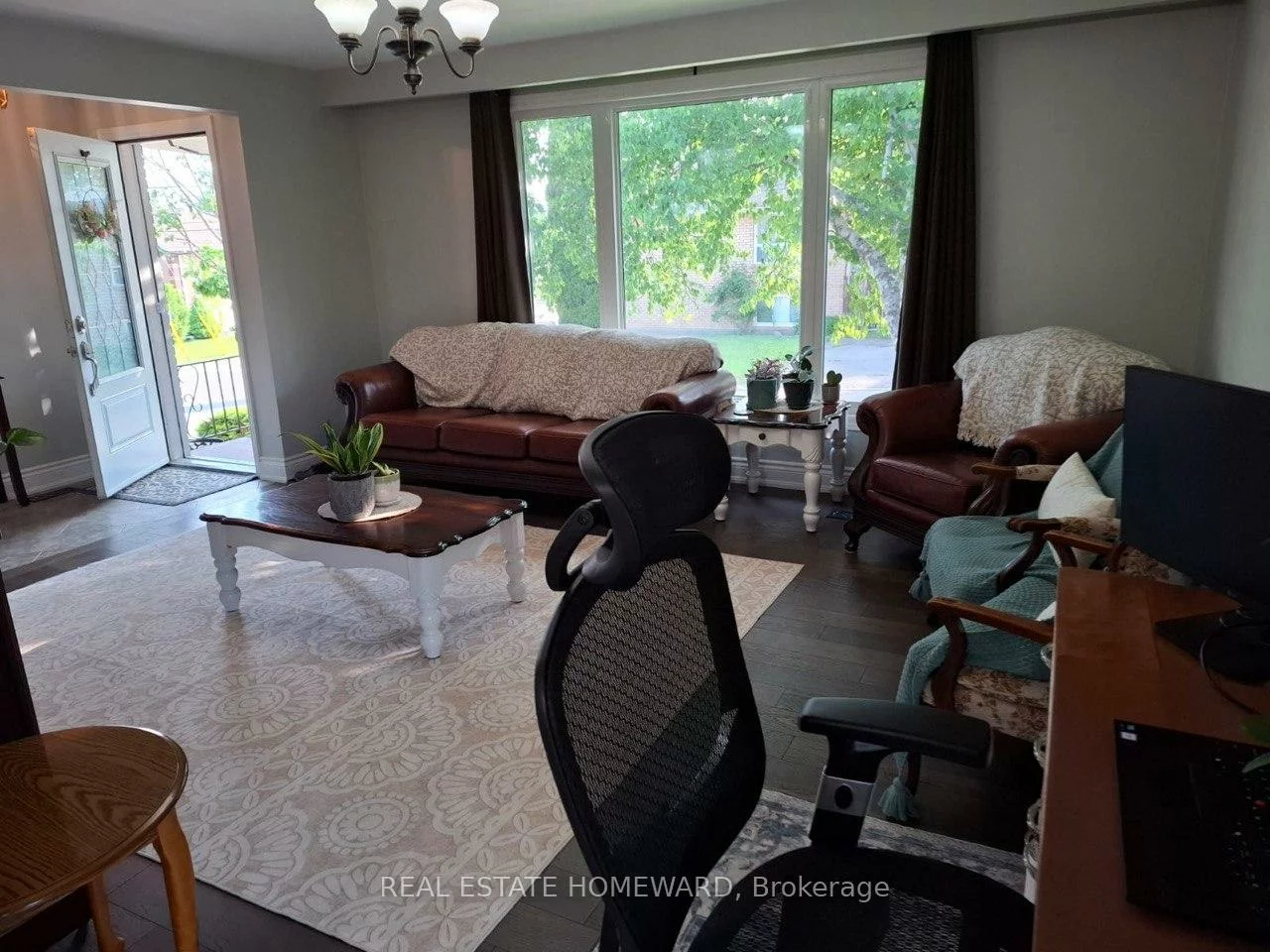 77, Toronto, Bradford, Bradford West Gwillimbury