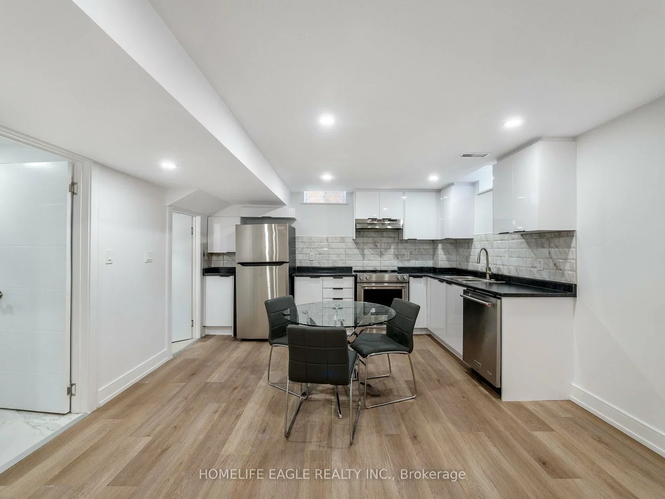 97, Belfry, Bradford, Bradford West Gwillimbury