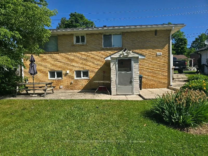 106, John, Bradford, Bradford West Gwillimbury