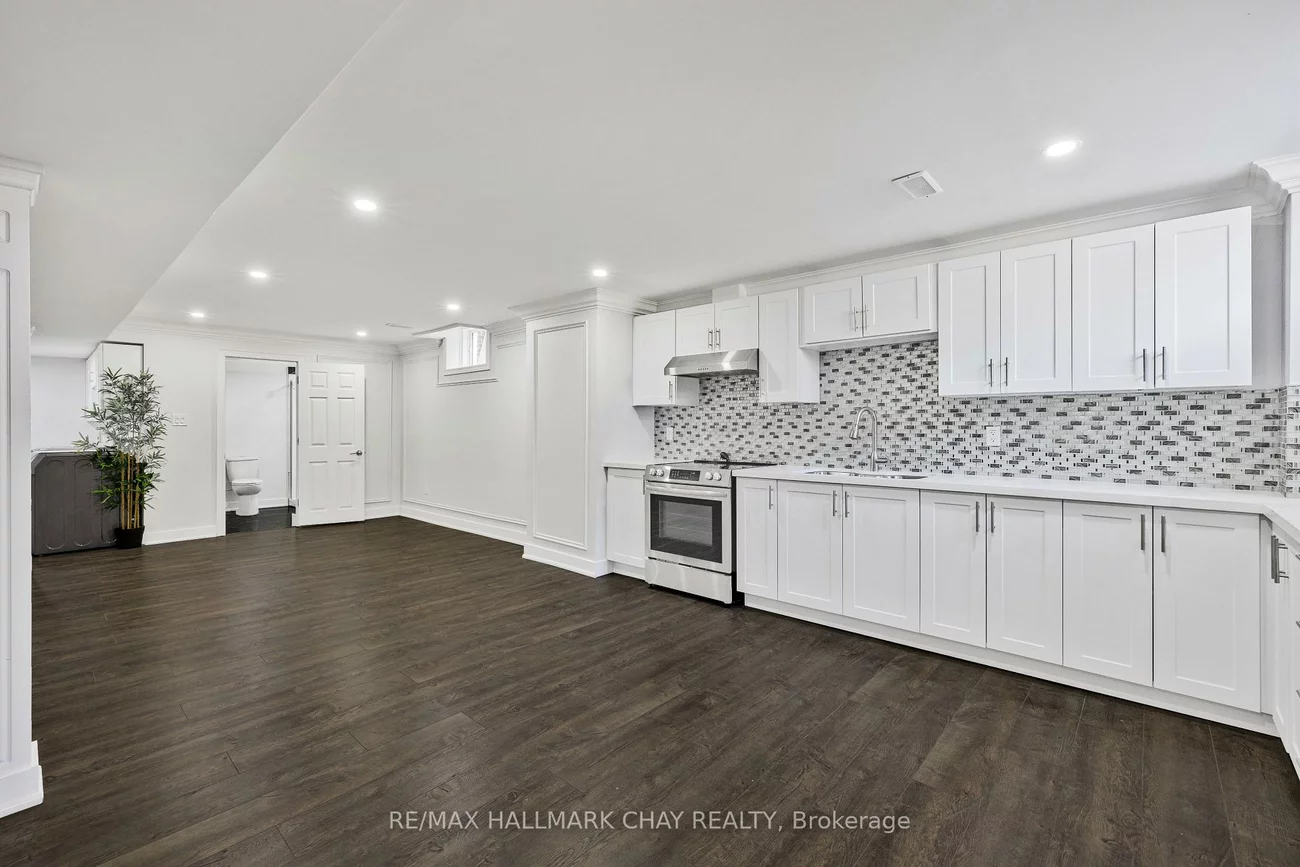23, Tyndall, Bradford, Bradford West Gwillimbury