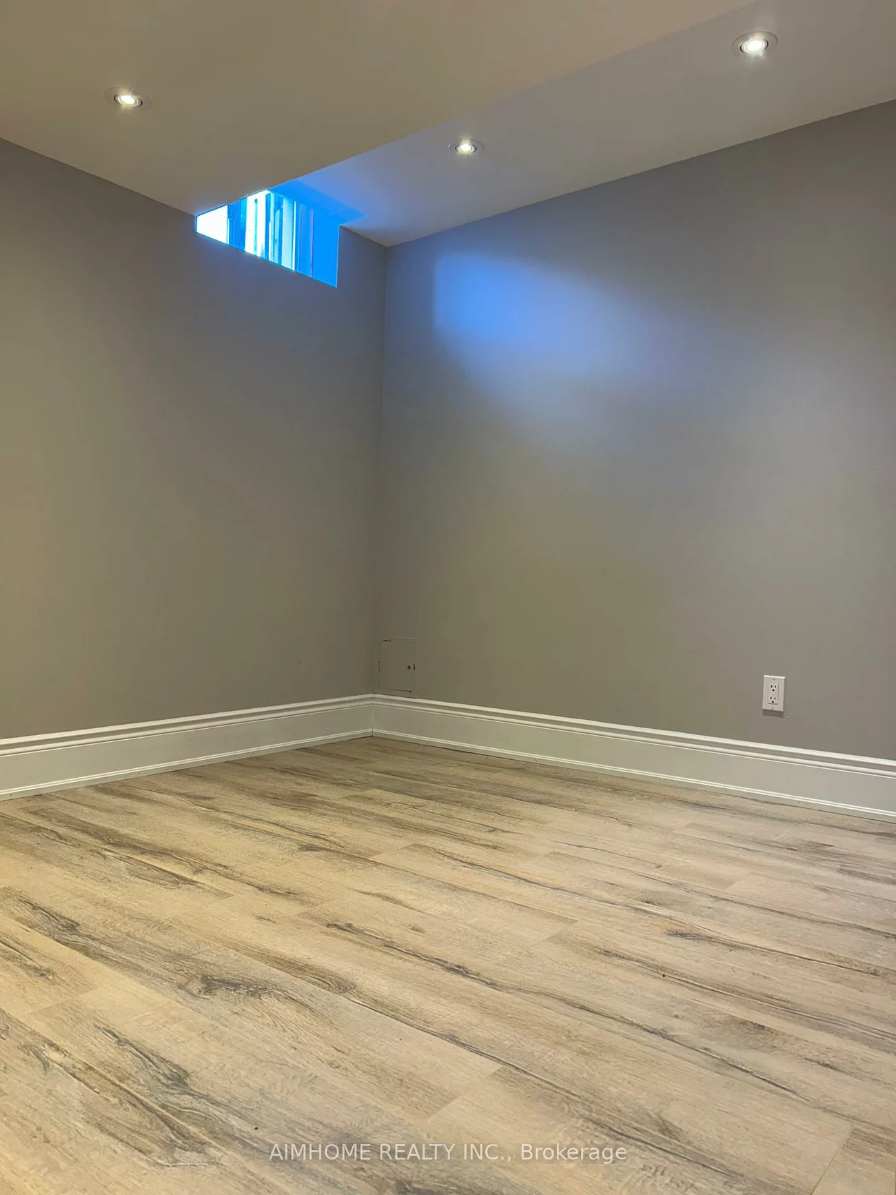 190, Gardiner, Bradford, Bradford West Gwillimbury