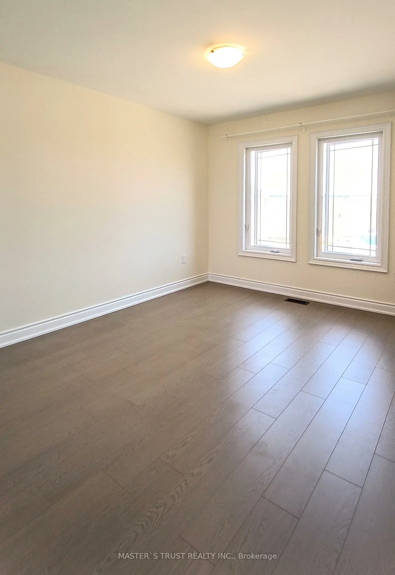 45, Elgin, Bradford, Bradford West Gwillimbury