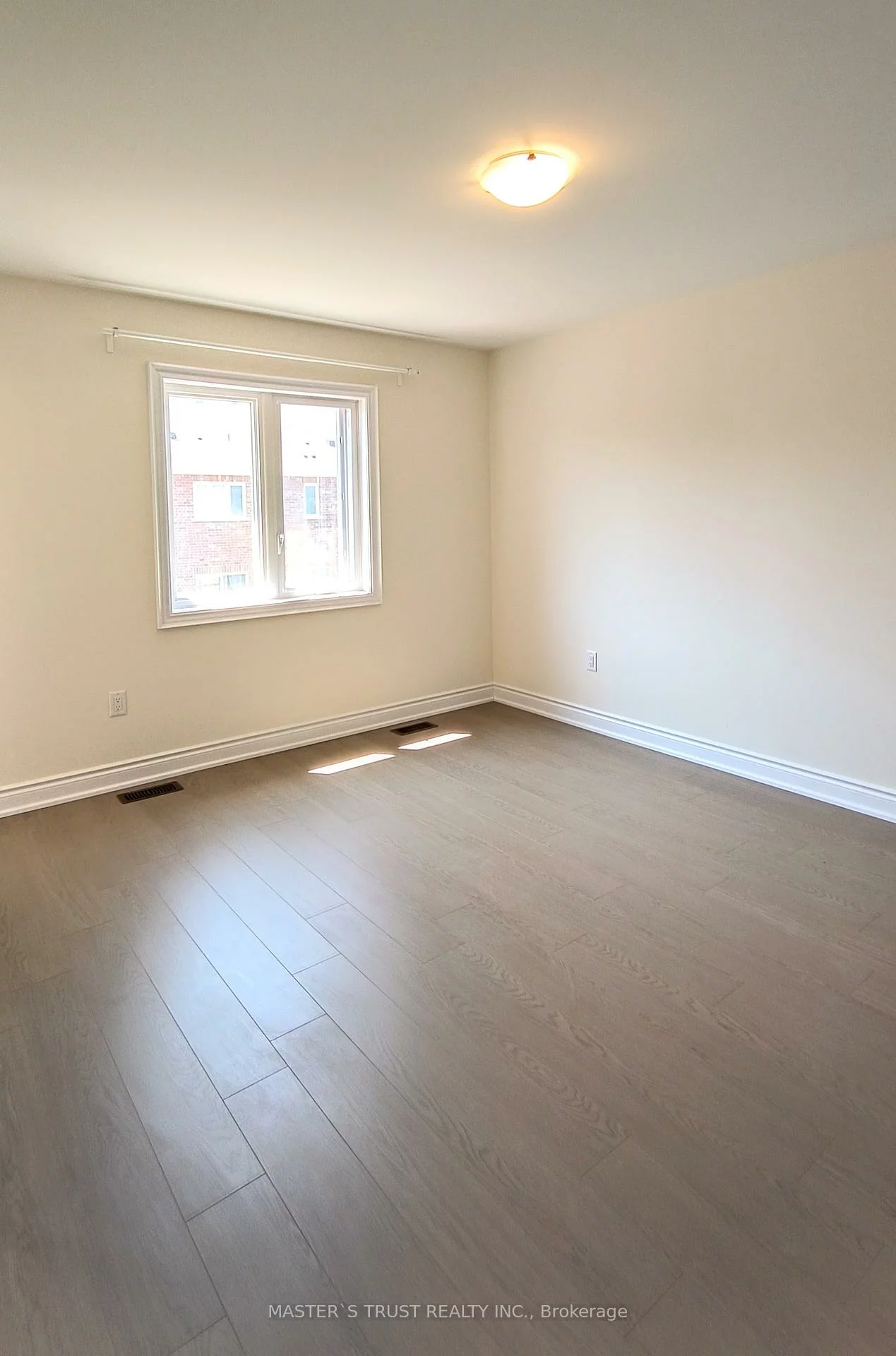 45, Elgin, Bradford, Bradford West Gwillimbury