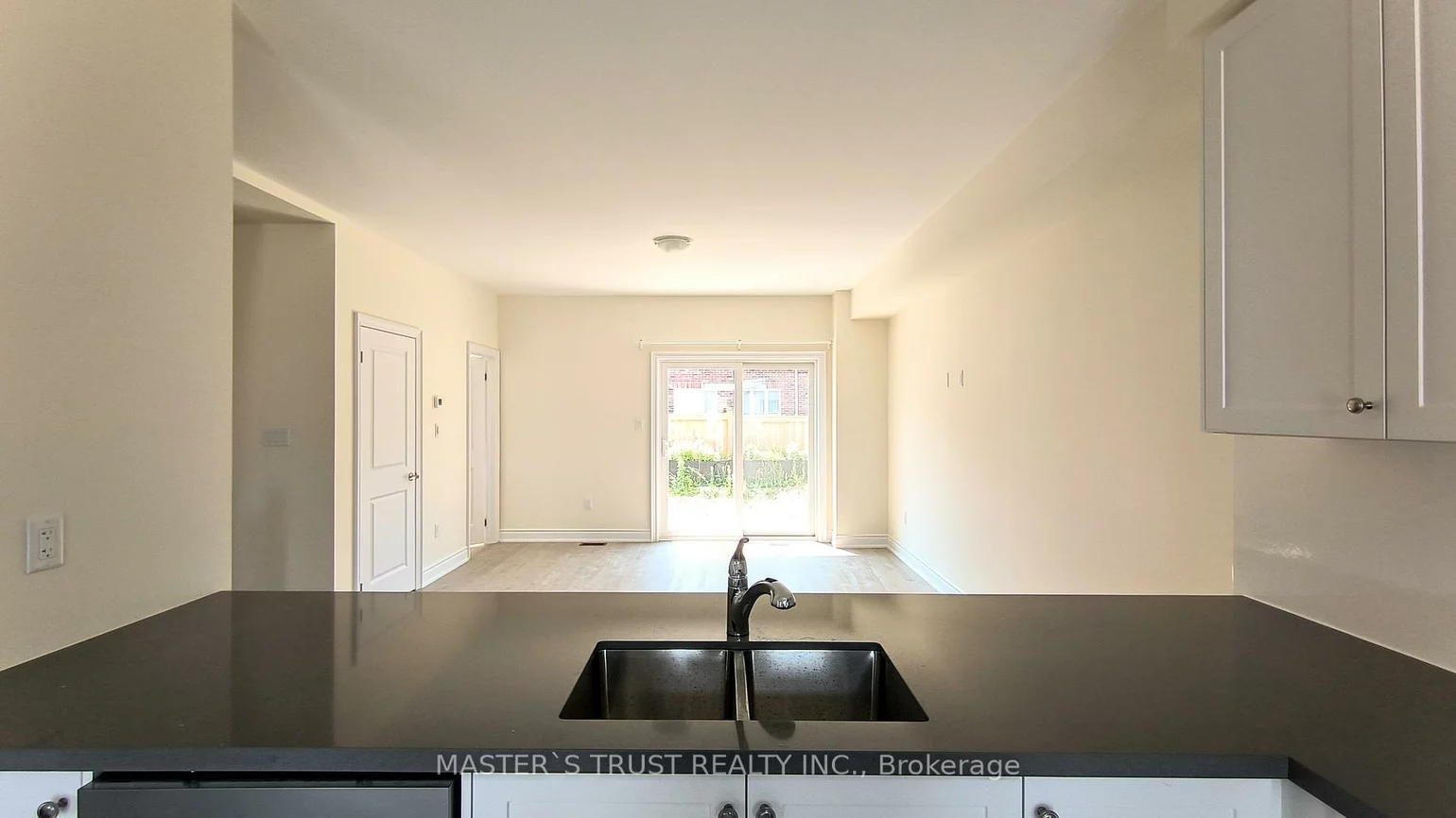 45, Elgin, Bradford, Bradford West Gwillimbury