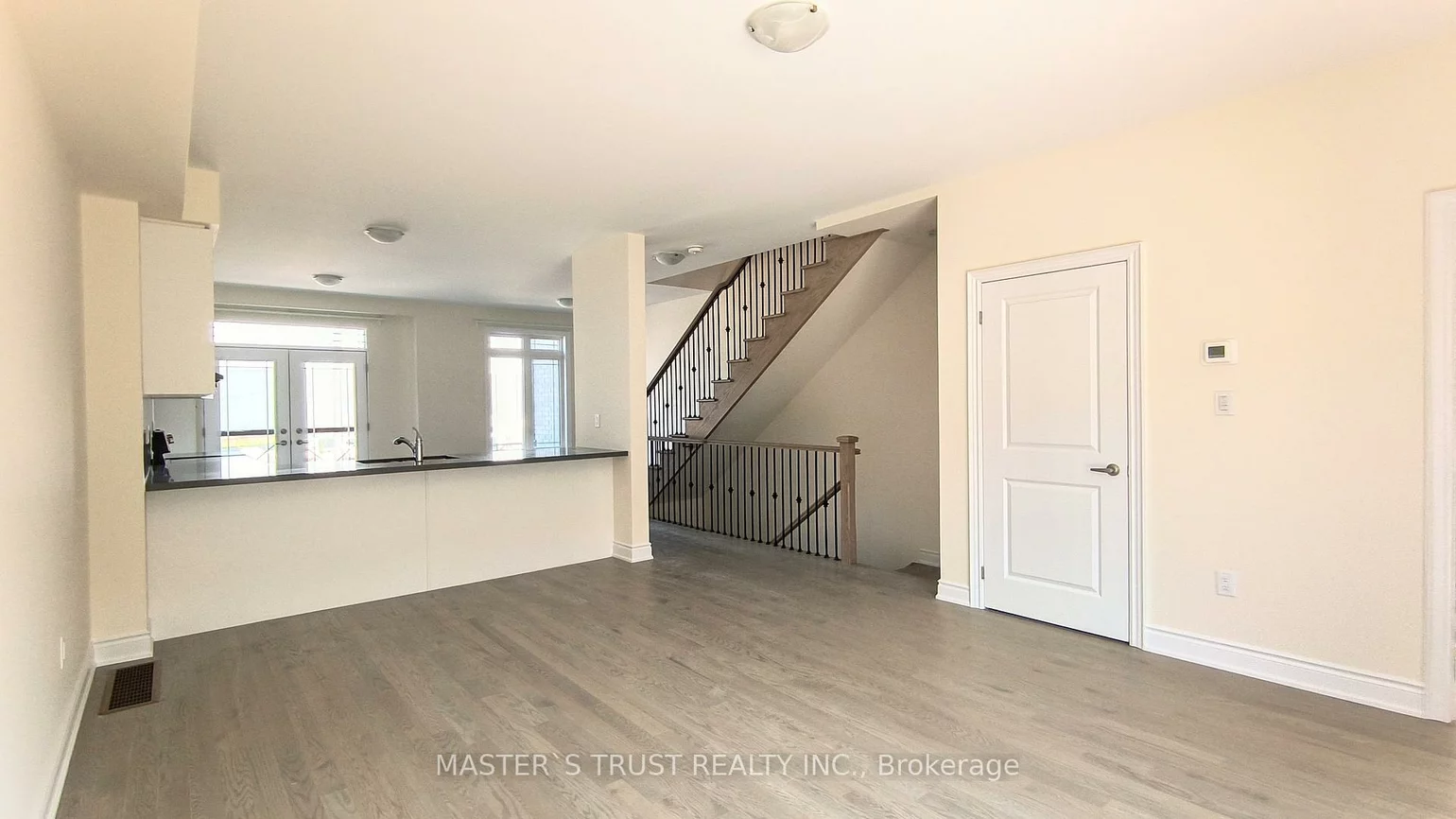 45, Elgin, Bradford, Bradford West Gwillimbury
