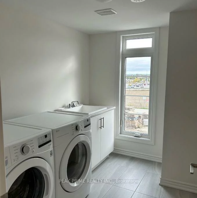 42, Paisley, Bradford, Bradford West Gwillimbury