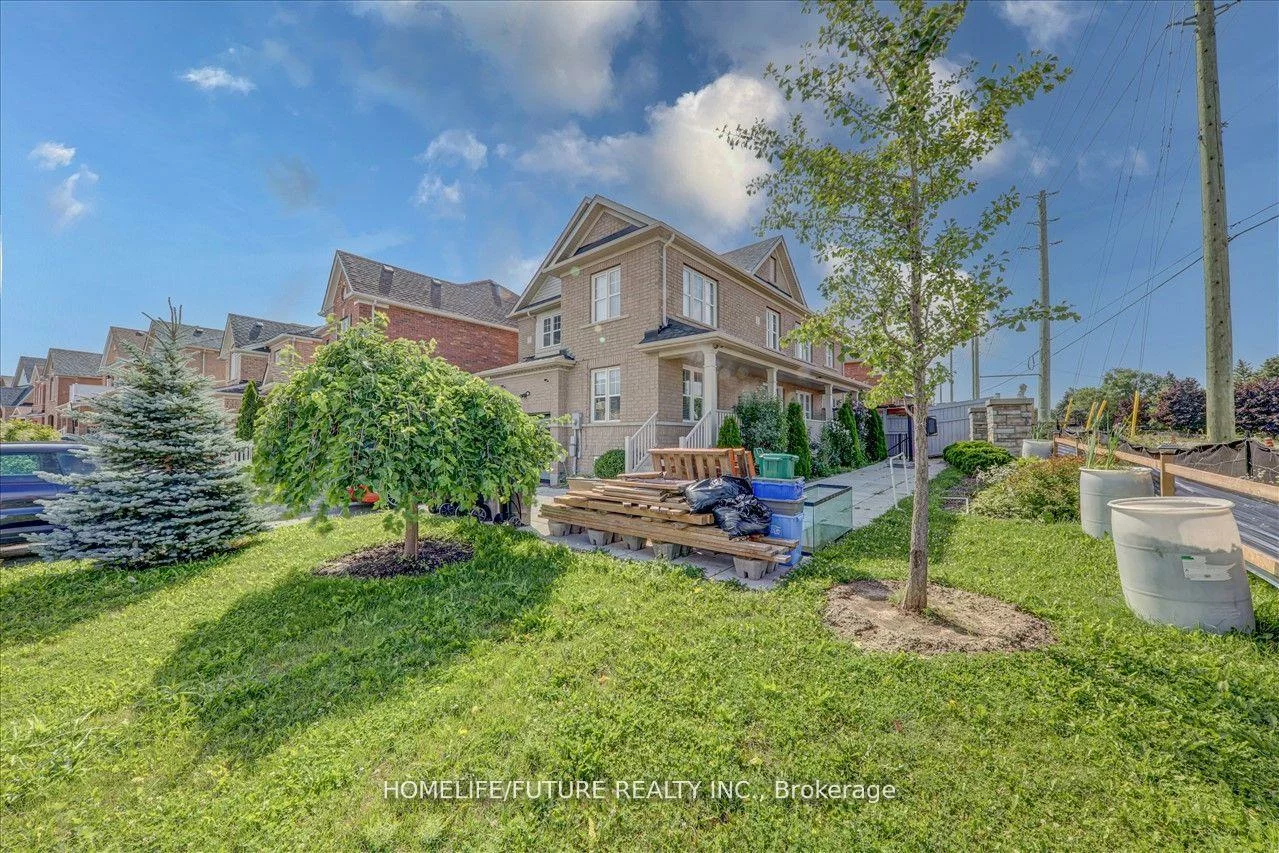 939, Miller Park, Bradford, Bradford West Gwillimbury
