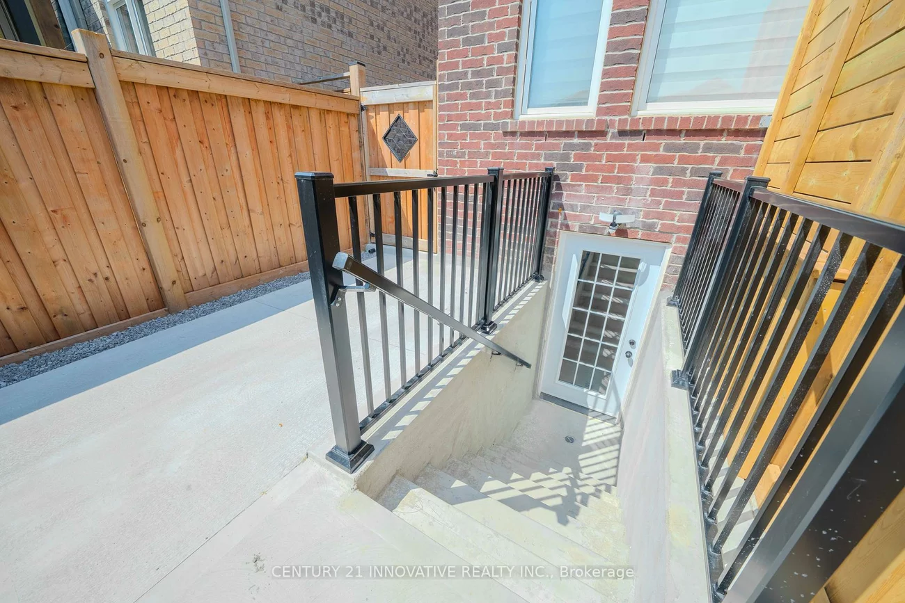 921, Langford, Bradford, Bradford West Gwillimbury