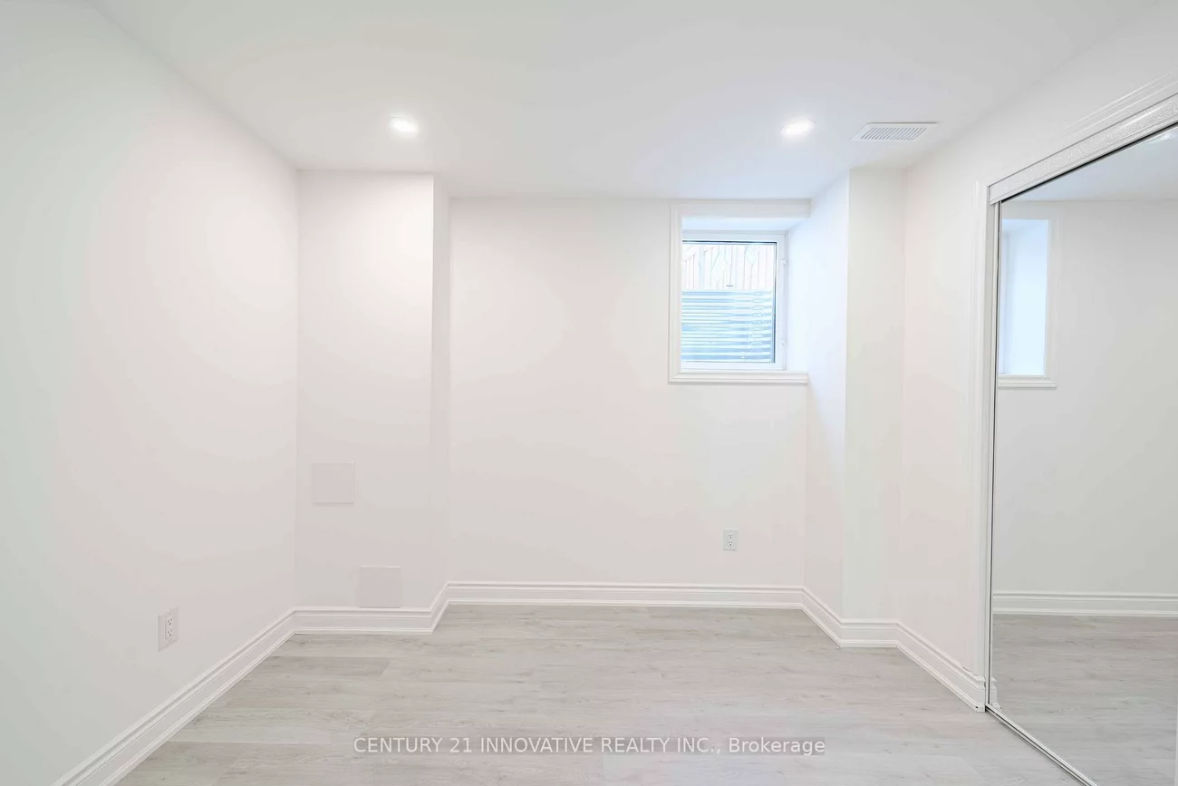 921, Langford, Bradford, Bradford West Gwillimbury