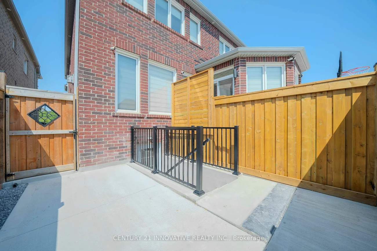 921, Langford, Bradford, Bradford West Gwillimbury