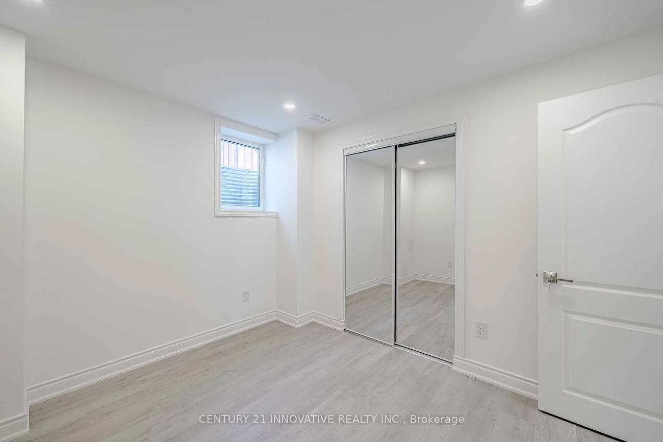 921, Langford, Bradford, Bradford West Gwillimbury