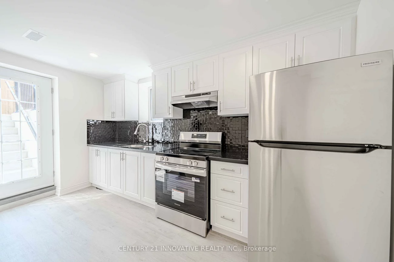 921, Langford, Bradford, Bradford West Gwillimbury