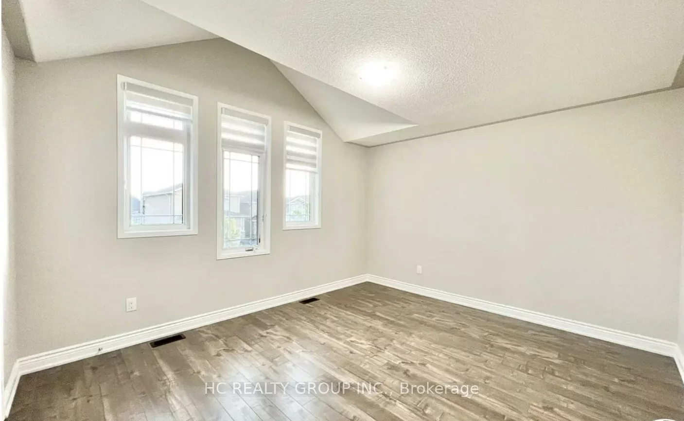 8, Carter, Bradford, Bradford West Gwillimbury