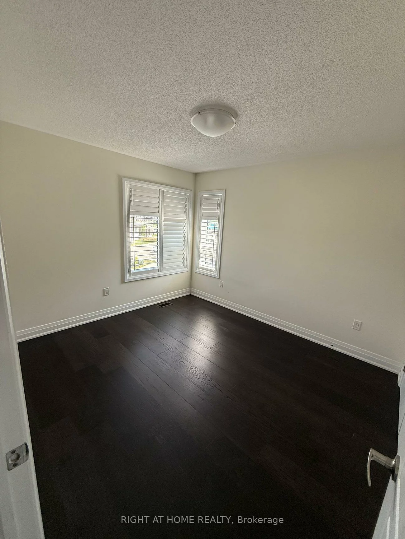 74, Westlake, Bradford, Bradford West Gwillimbury