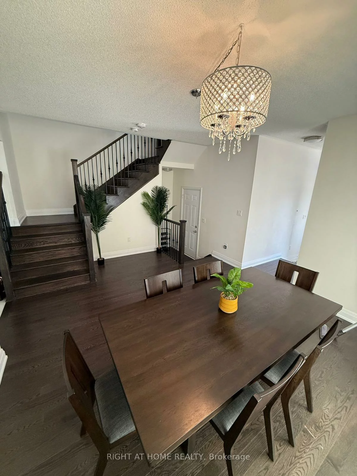 74, Westlake, Bradford, Bradford West Gwillimbury